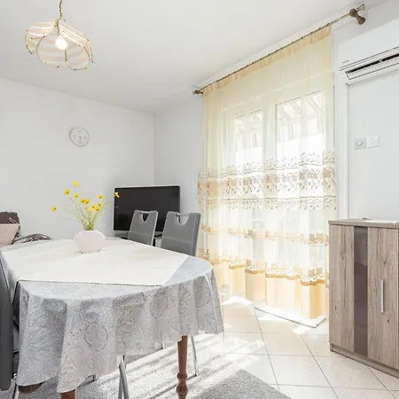 Mirjana Apartmán Poreč