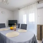 Mirjana Lejlighed Poreč